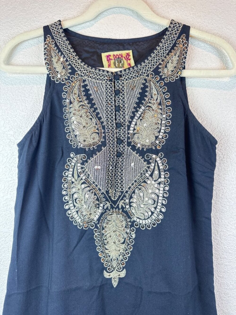 Free People Black Embroidered Sleeveless Tunic Dress Size 4 Boho Artsy - Picture 5 of 12